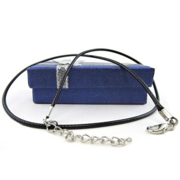 Шнурок кожаный для медальона или подвески-0