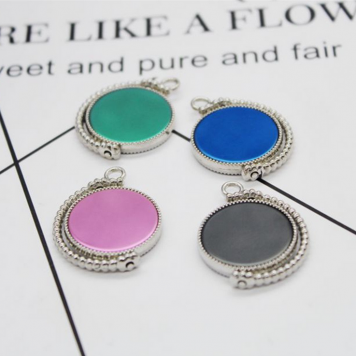 Кулон (медальон) с вращающимся центром и гравировкой-2